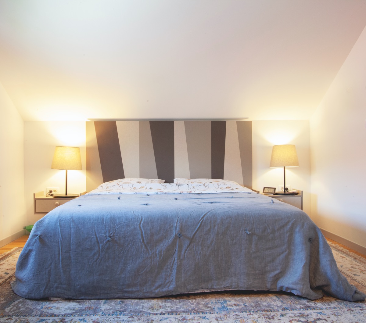 Spavaca soba-dizan-interijera